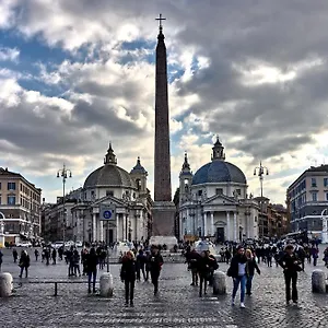Magenta Collection Crociferi 1 , Roma Italia