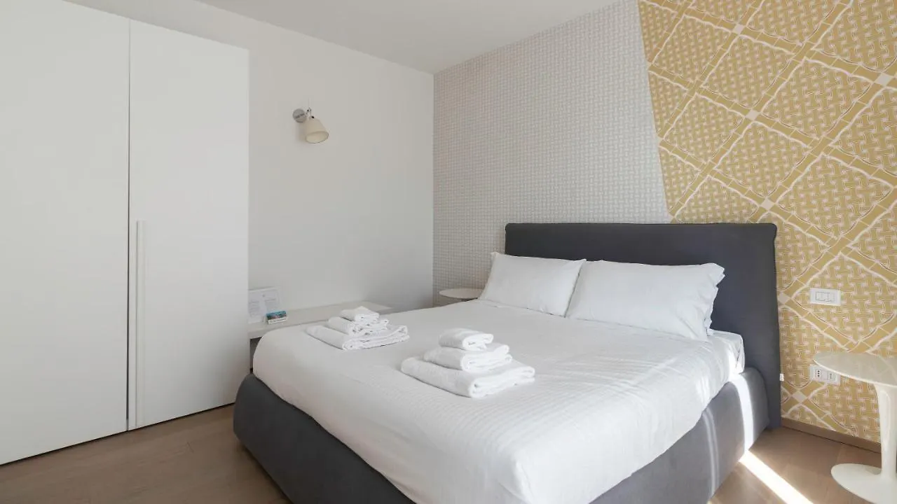 Apartment Italianway - Corso Como 11 Milan Italy