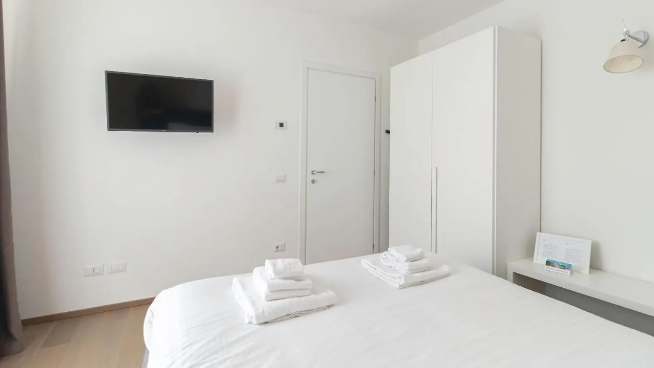 Italianway - Corso Como 11 Milan Apartment